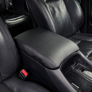 高品质适用15-22款埃尔法30系扶手箱套威尔法扶手保护套ALPHARD用