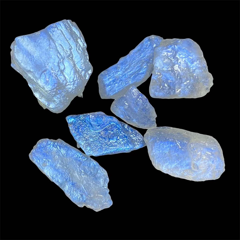 天然水晶原石摆件白月光石原石摆件矿物教学标本手链编织耳钉戒指