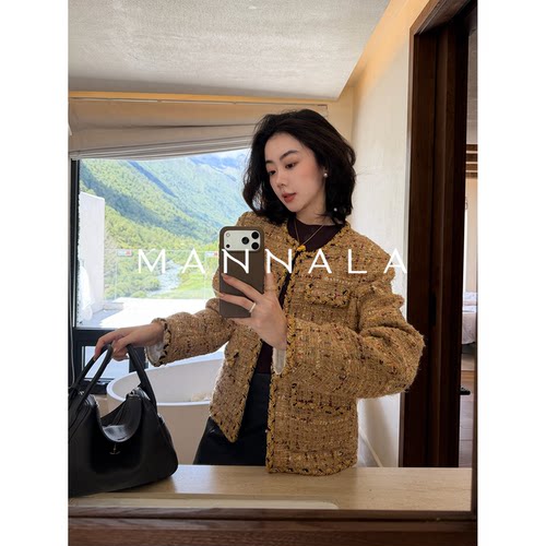 MANNALA丨“珍妮弗”全手工织带包边羊毛粗花呢箱型小香外套Q6325
