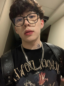 眼镜男款近视可配度数散光大脸痞帅高级感变色超轻黑框眼镜框男士