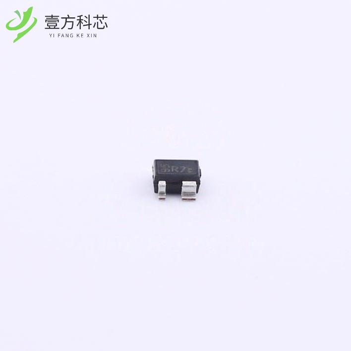 原厂原装BFP740H6327 NPN 4V 45mA全新正品