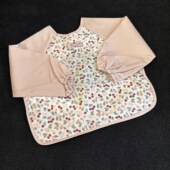 日单pm 防水饭兜辅食围兜防水吃饭专用饭兜围嘴防脏衣画画衣 futa