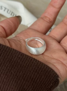 S925纯银拉丝磨砂开口戒指女款