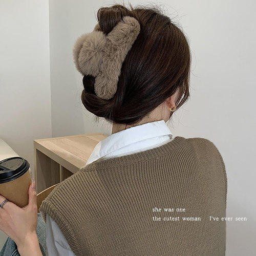 可爱毛茸茸后脑勺抓夹大号发夹