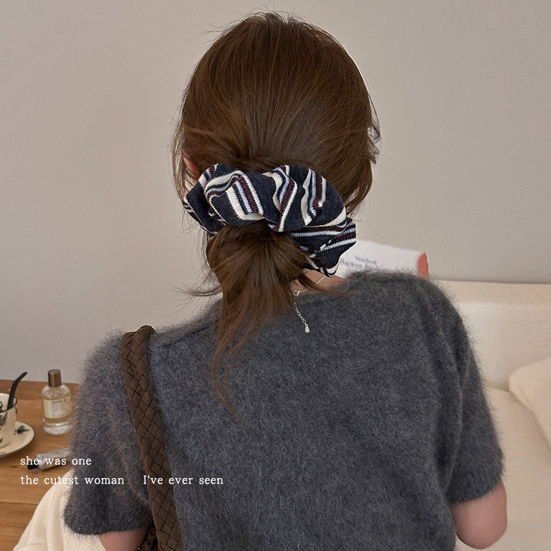韩系条纹针织大肠发圈女高级感秋冬发绳头饰头花丸子头绳皮筋发饰,饰品/流行首饰/时尚饰品新,发饰,淘宝优惠券,粉丝福利购,淘宝优惠卷