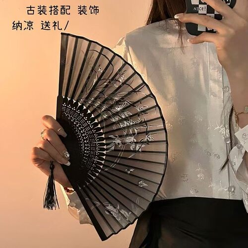 汉服水墨画夏天折叠折扇