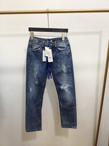 140-150-160意大利MSGM蓝色儿童破洞牛仔裤 VBDPC6605M吊牌价2199