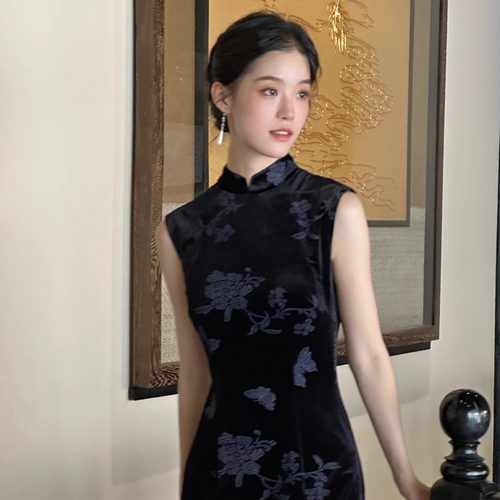 Ti提提 鸢尾蝶 黑色丝绒中式无袖改良长款旗袍名媛风高级感连衣裙