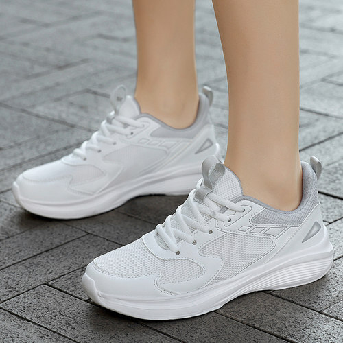 回磁力运动鞋男女同款白色软底鞋