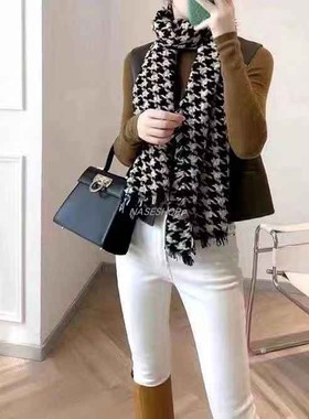 NASE 20年冬季欧单精梳白绒千鸟格散须羊绒百搭保暖中厚围巾