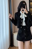 2025黑色设计感小众小香风套装女气质外套半身裙两件套小个子，女装职业装，衣嘉衣服饰