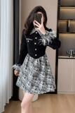 高端时尚气质甜美女神范单排扣小香风2025潮流百搭收腰显瘦连衣裙，女装T恤，衣嘉衣服饰