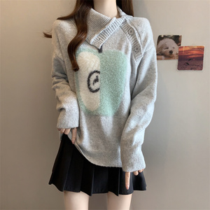 小众设计感2025冬季新款大码胖mm灰色宽松显瘦翻领针织衫毛衣，女装大码女装，衣嘉衣服饰