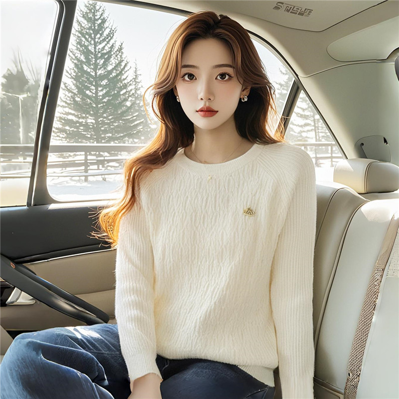 简约时尚百搭半高领套头款式麻花气质纯色针织衫女毛衣，女装针织衫/毛衣，衣嘉衣服饰