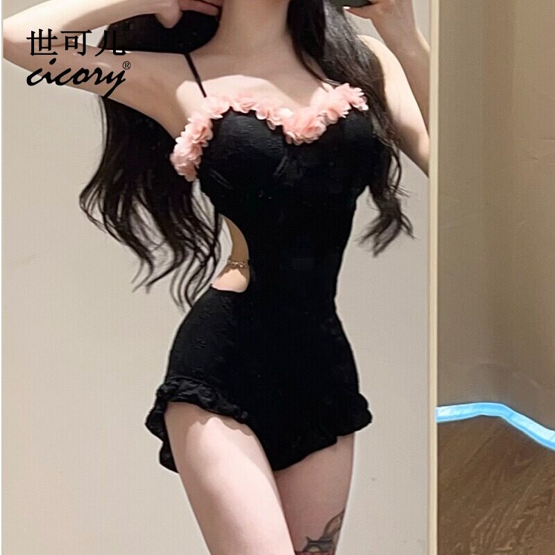 世可儿纯欲花朵高级连体泳衣女黑色性感镂空温泉钢托聚拢显瘦泳衣