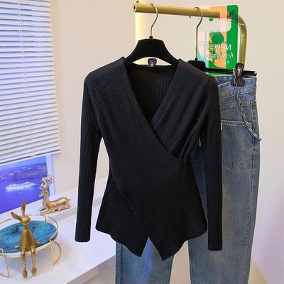 交叉V领针织打底衫女春秋洋气内搭毛衣设计感小众黑色上衣潮