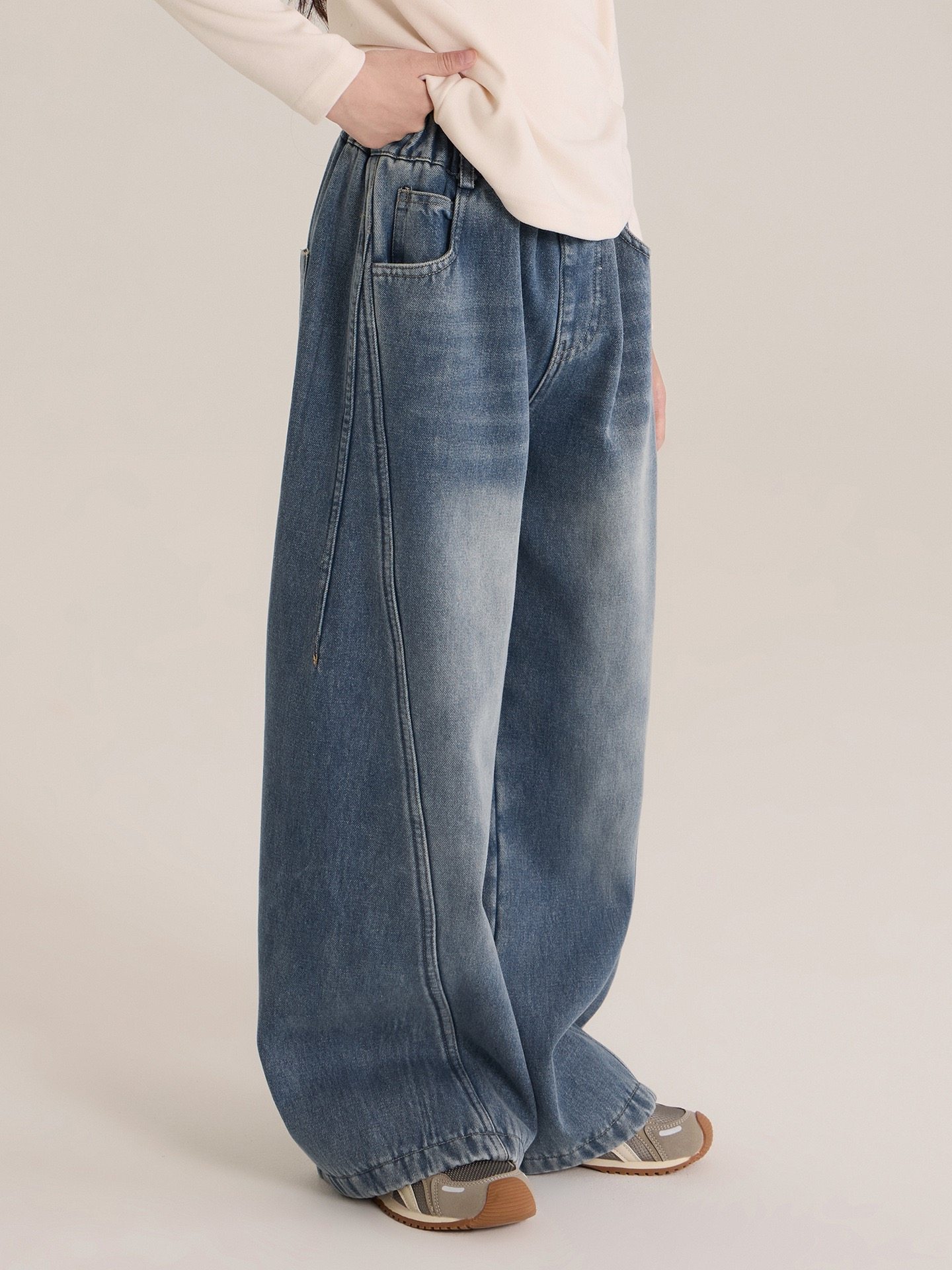 女童水洗加绒牛仔裤2025冬装新款儿童中大童设计感宽松直筒休闲裤