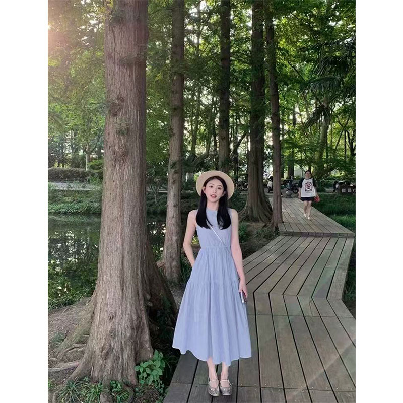 蓝色条纹无袖背心连衣裙女