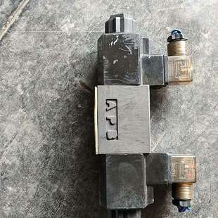 50液压电磁阀 3C2一D24一N1 全新油研DSG