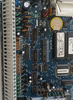 拆机的KT-300访问控制器板卡，KT300系列，带有散热