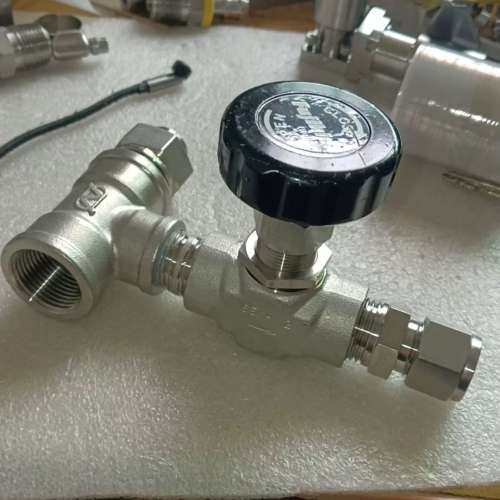 散新原装进口FUJIKIN 富士金针型阀 针阀