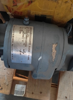 SEW-EURODRIVE减速机，型号RF40 LP63，德