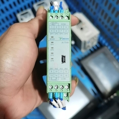 宇电AⅠ-7048～7048E7温控模块四路模块，具体看图，