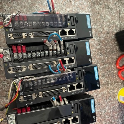 汇川伺服驱动器IS620PS2R8I(400w) 拆机件4个