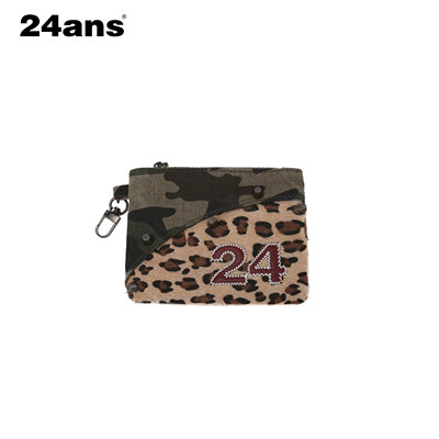 24ANS LTD 朋克grunge卡包 ⑴豹纹迷彩面料 ⑵毛巾圈绣⑶手动铆钉
