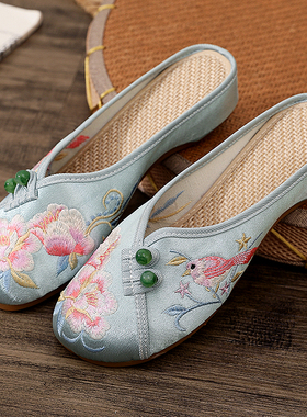 北京布鞋复古中国民族风绣花拖鞋女居家室内平底包头汉服缎面刺绣