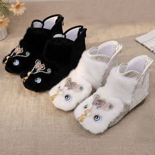 复古民族风冬季汉服鞋女平底加绒绣花棉布鞋短筒靴子配旗袍马面裙