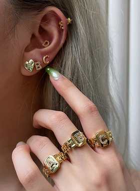 欧美ins微镶锆钻铜镀金字母戒指