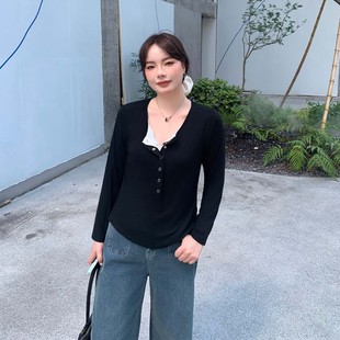 秋微胖mm显瘦遮肉200斤轻薄柔软 女装 YUZI鱼子V领撞色长袖 T恤大码