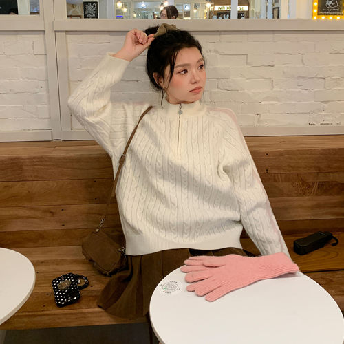 YUZI鱼子少女半拉链绞花毛衣女