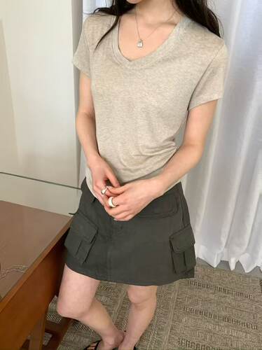堆堆～婴儿般柔软！基础百搭版V领显瘦短袖4.25衣长60胸围78