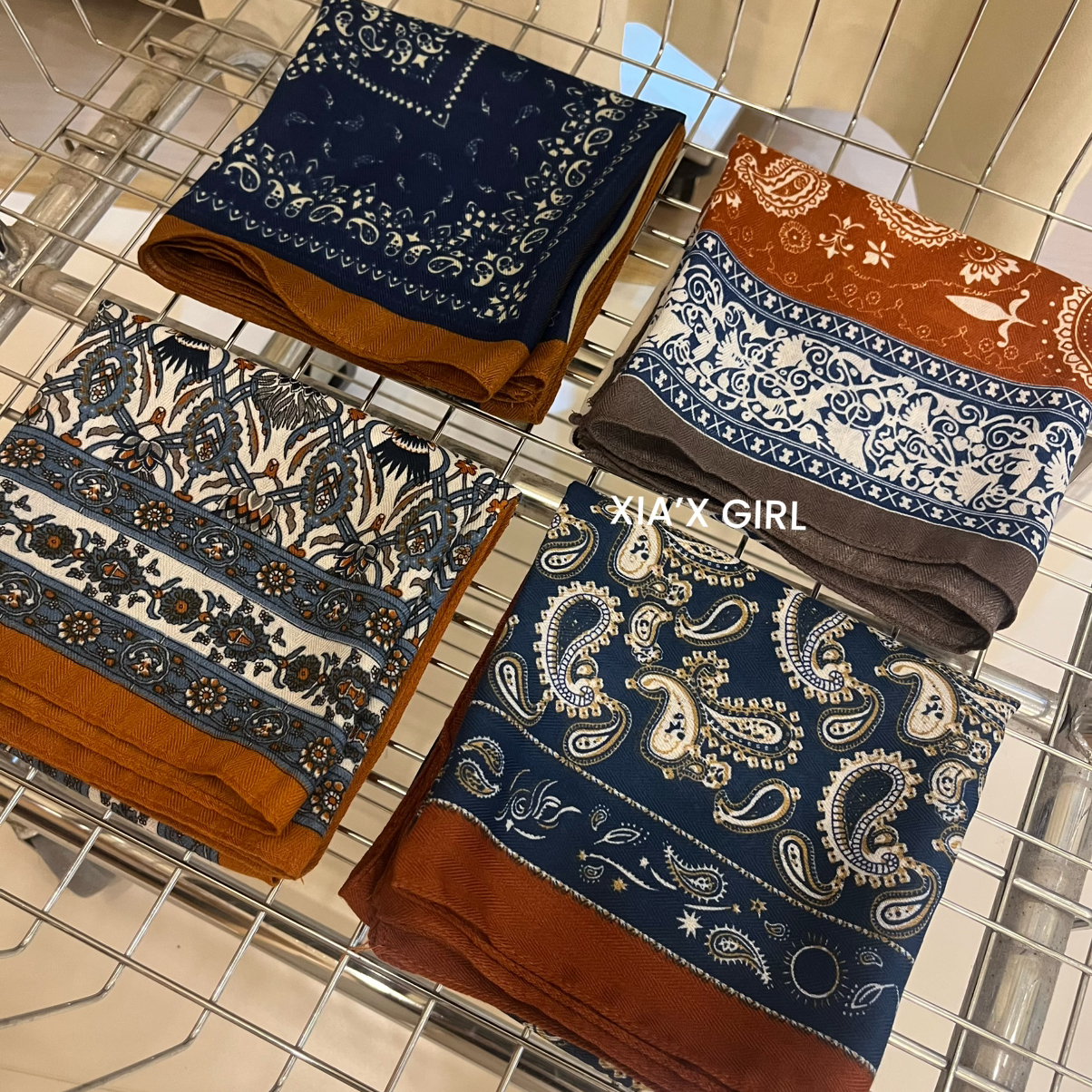 暮光蓝丝巾｜棉感丝绒章若楠同款高级复古方巾腰果拼色屁帘三角巾