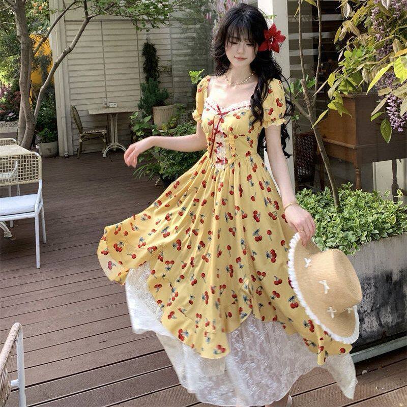 法式方领黄色碎花大码胖mm夏日连衣裙气质蕾丝拼接假两件仙女裙子
