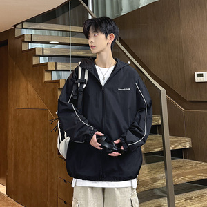 XZ413-HW252-P80-2024秋季新款休闲百搭时尚男女连帽夹克冲锋衣图片