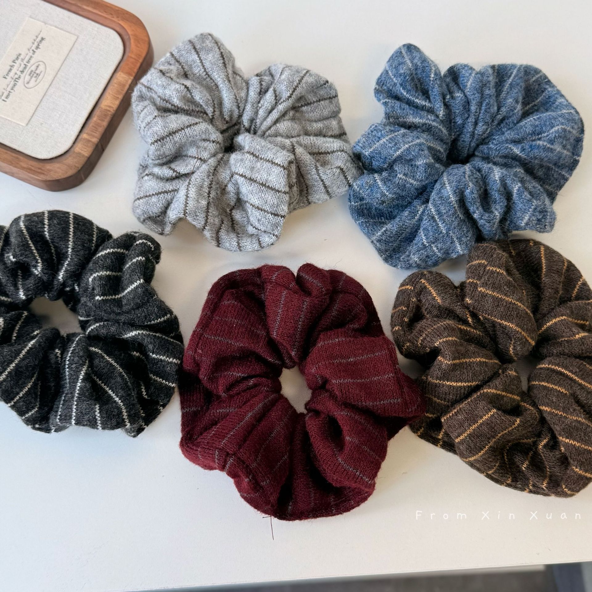 韩版简约条纹针织大肠发圈复古气质减龄少女丸子头发绳马尾发饰品