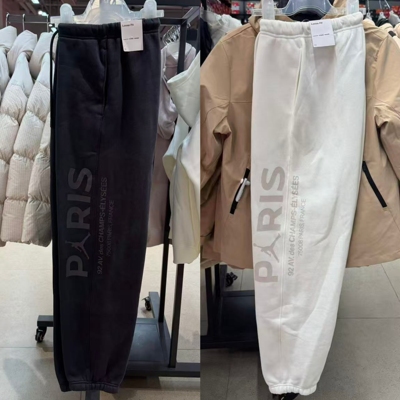 Nike/耐克 圣日耳曼大巴黎女子加绒宽松运动休闲长裤FV7765-045