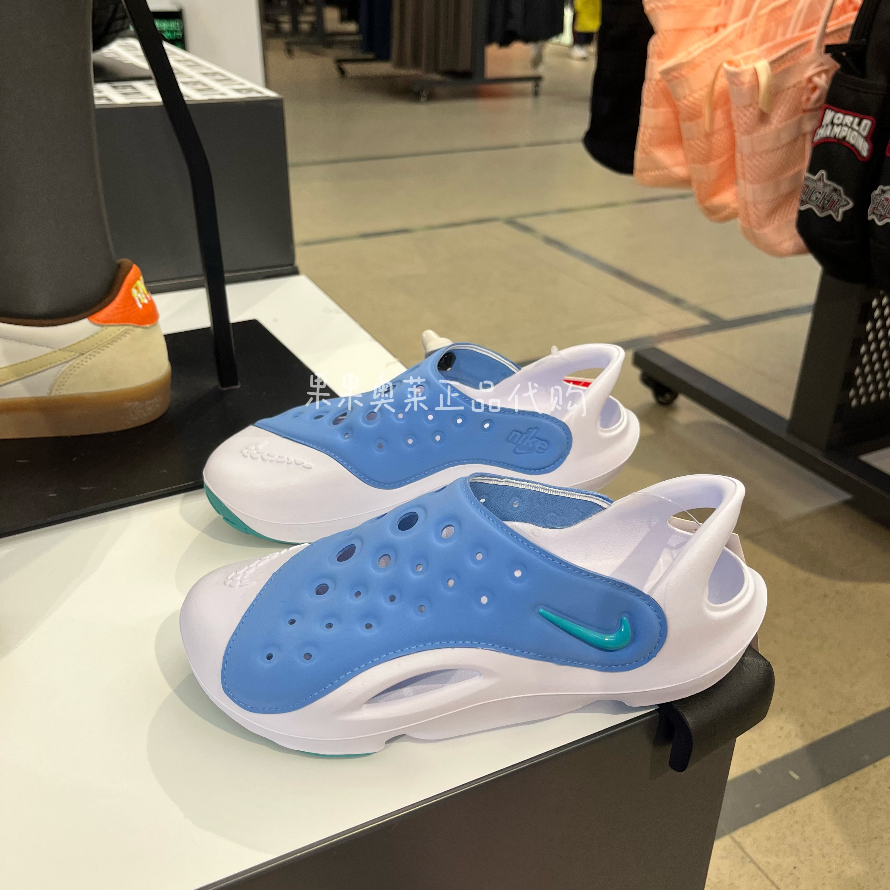 NIKE AQUASWOOSH 大童凉鞋夏季包头溯溪鞋洞洞支撑抓地FV6363-400