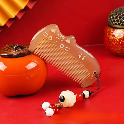 创意猫形羊角梳子女士礼物梳专用携包包梳子头部按摩经络牛角梳