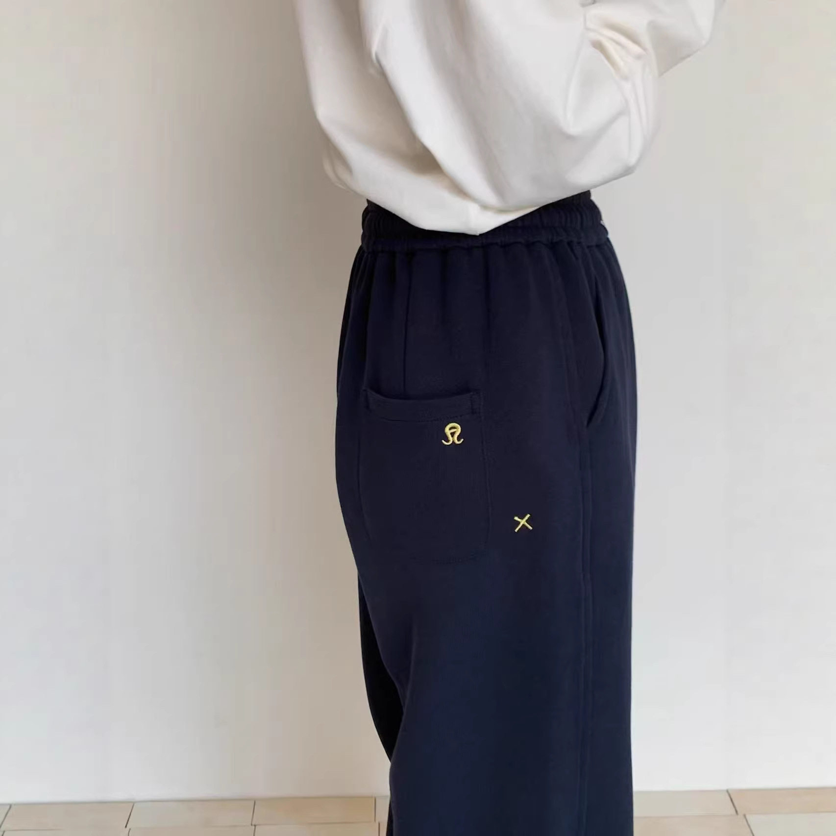 2026年春款休闲裤女卫裤针织亲肤棉宽松休闲韩版学院长裤慵懒风