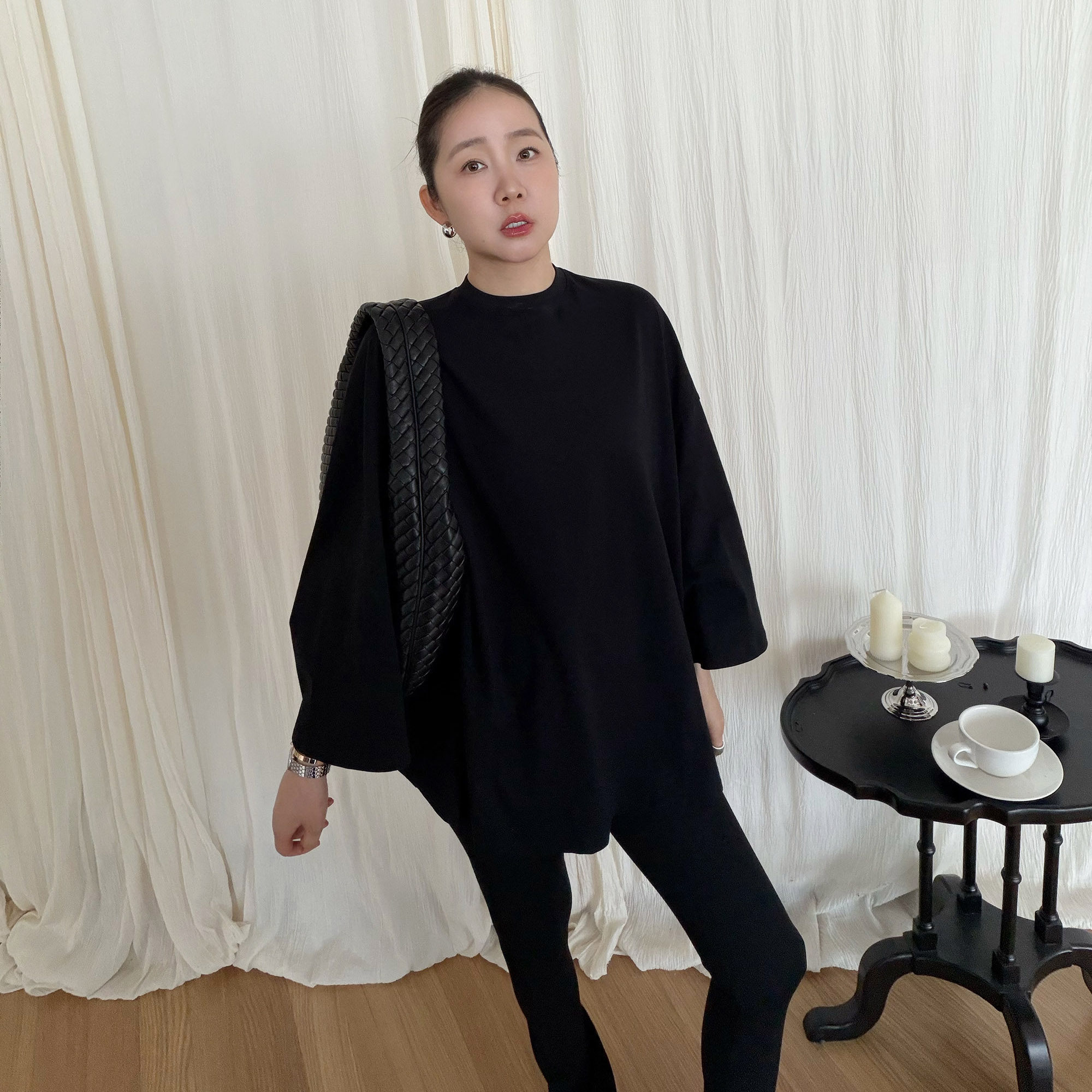 widelia陈魅儿2026春夏新款 小众圆领宽松喇叭大飞袖显瘦大版T恤