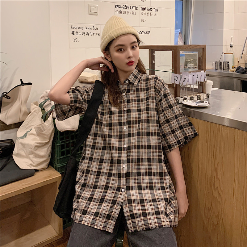 Real shooting of new early spring shirt for women, loose and thin, versatile, Korean shirt fashion, summer short sleeve