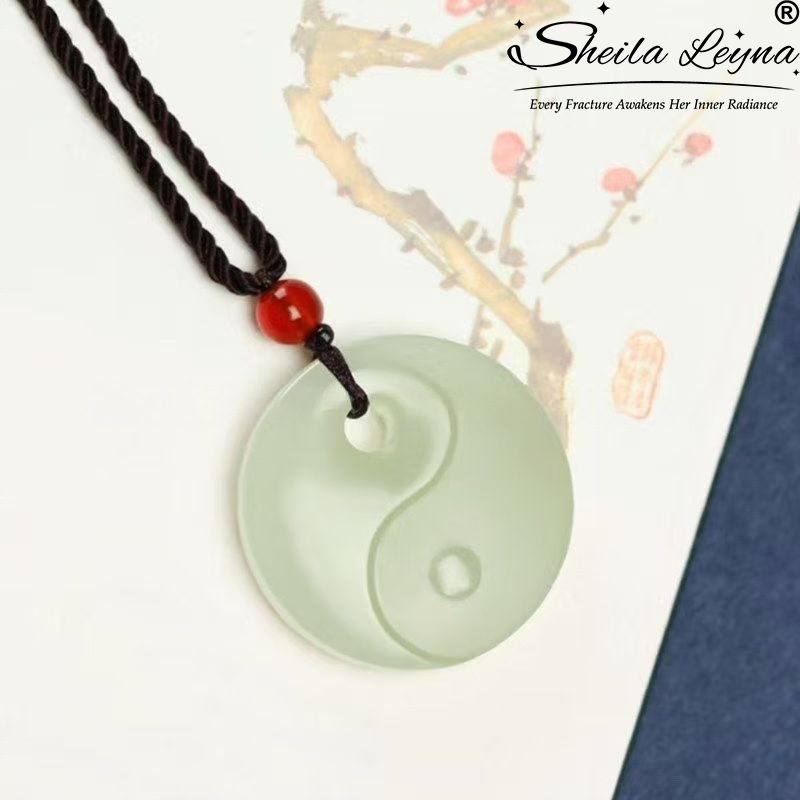 SHEILA LEYNA和田玉色吊坠太极八卦玉吊坠阴阳鱼玉佩道家法器饰品