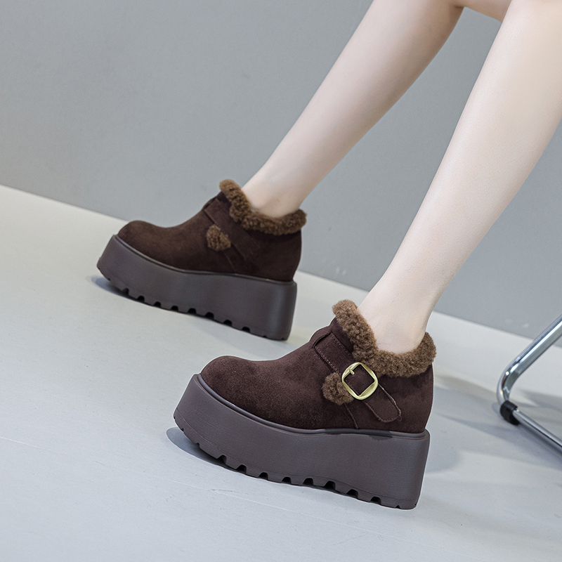 震地王女鞋2025新款新款内增高勃肯棉鞋短靴厚底马丁靴高跟雪地靴