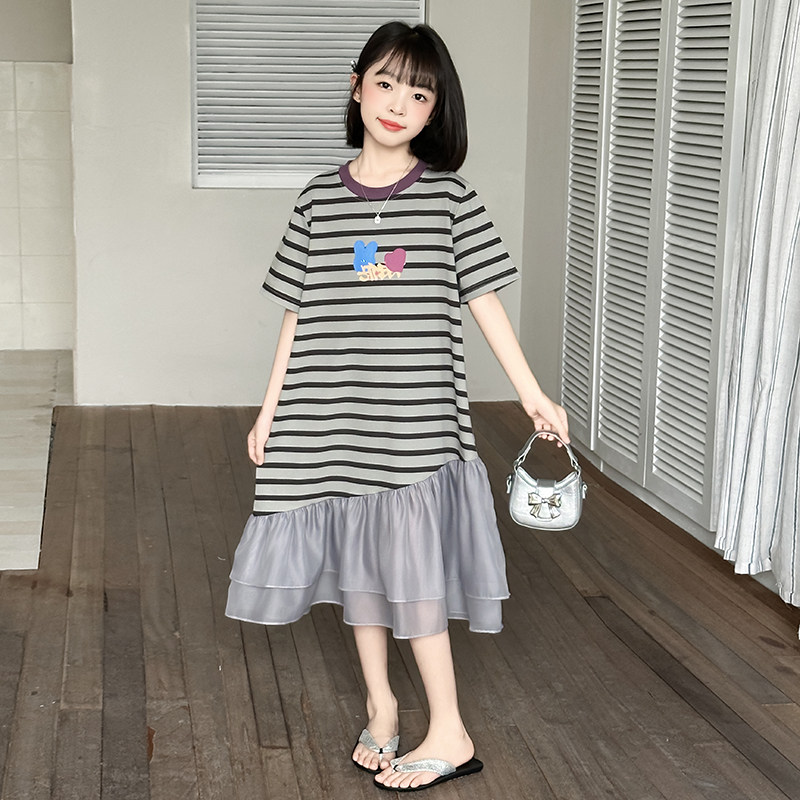 女童条纹T恤裙夏季学院风韩版女孩洋气短袖裙大童时髦中长款裙子