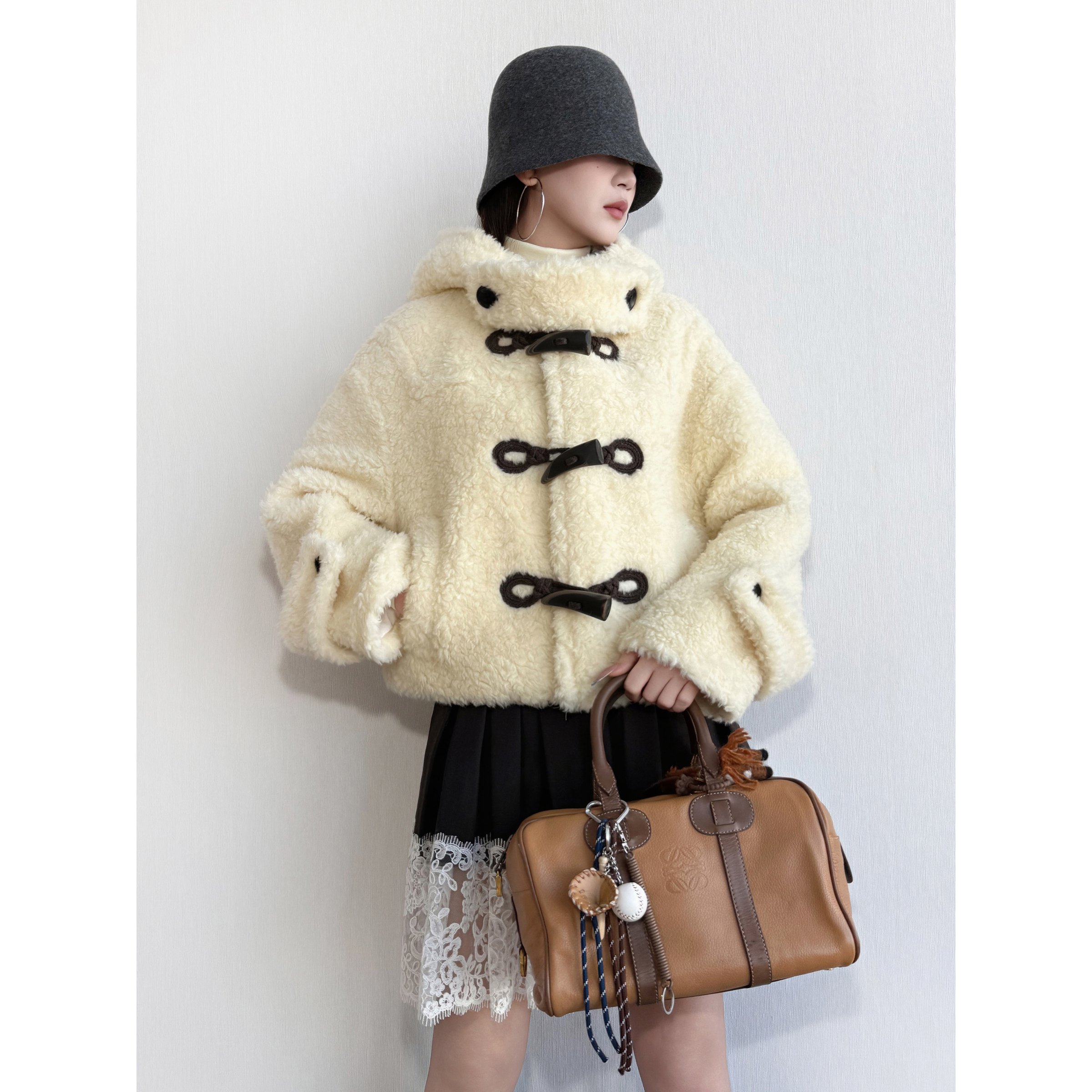 NancyCavally千金风短款毛呢外套