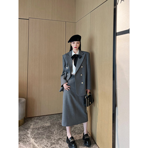 NancyCavally专柜款进口羊毛/双抗涤纶 经典戗驳领西装/半裙套装